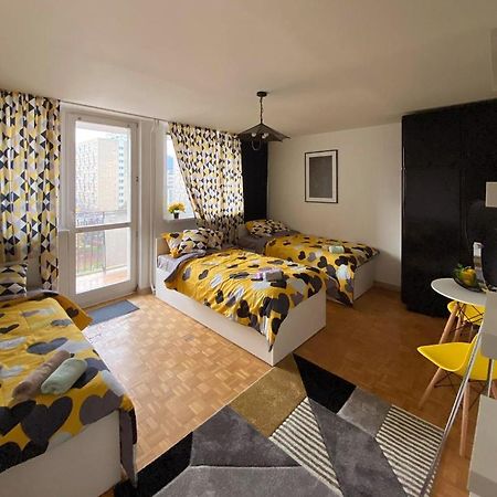 Guest House Prosta 2/14 Varsovie Extérieur photo