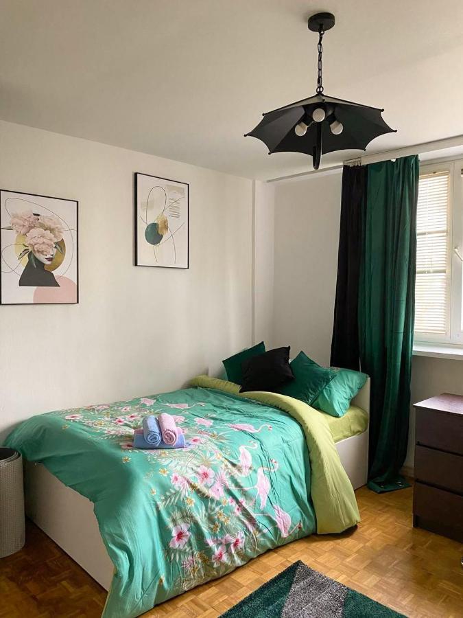 Guest House Prosta 2/14 Varsovie Extérieur photo